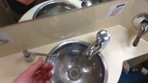 Туалет + душ в фирменном поезде 42/41. Вагон ТКС.