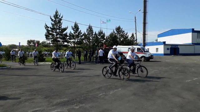 Велопробег 25лет казахстанской полиции(5) смотреть онлайн