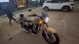 2023 Honda Cb 350 With Accessories - Looks Killer ( Classic 350 से बढ़िया ) On Road Price?