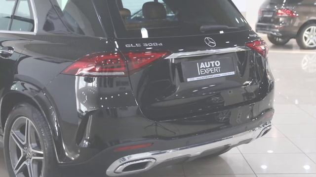 Mercedes-Benz GLE 300D (AutoExpert) смотреть онлайн