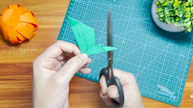 How To Make Halloween Paper Pumpkin | Origami Pumpkin | DIY Halloween crafts For kids |? ? смотреть онлайн