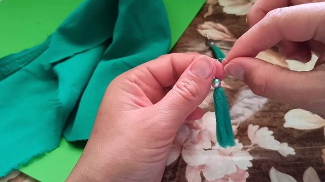 Серьги из подручных материалов( всё найдется дома). серьги ручной работы. просто и красиво смотреть онлайн