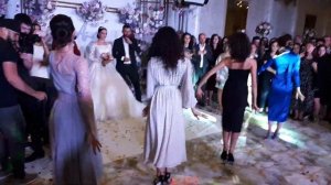 ОСЕТИНЫ ТАНЦУЮТ .Танцы Танцы Танцы!(Поппури Адыгскии,Чеченскии,Гандагана!Подписывайтесь на канал)