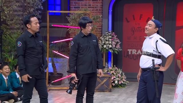 Cherrybelle KW ketemu Cherrybelle AsIi | OPERA VAN JAVA (18/11/19) Part 1 смотреть онлайн