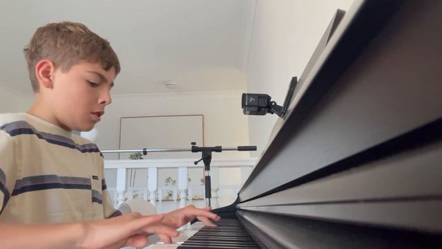 Piano wizard brings Rush E to life with mind-blowing cover смотреть онлайн