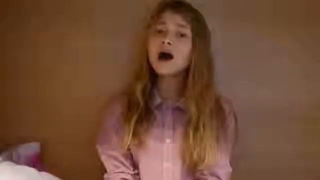 Милая девочка очень красиво поет Какой сладкий голос смотреть онлайн