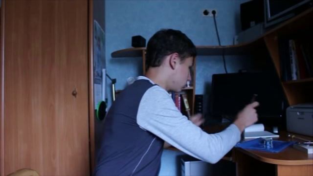 Укус пчелы улучшает память? Эксперимент подписчика. смотреть онлайн