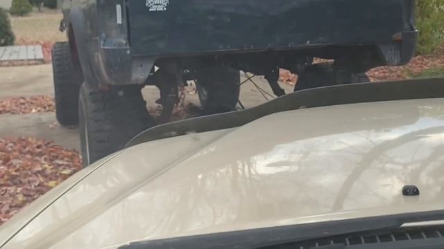 Fixing a rotted frame on a 2005 Toyota sequoia 4.7 for my dad смотреть онлайн