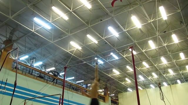 Поворот на 360 в подъем разгибом вперед