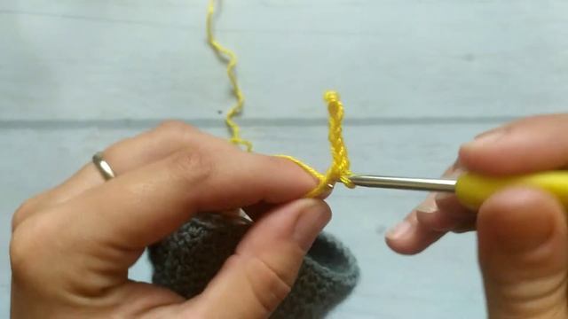 Как связать манжеты крючком. Супер способ. Эластичная резинка крючком смотреть онлайн