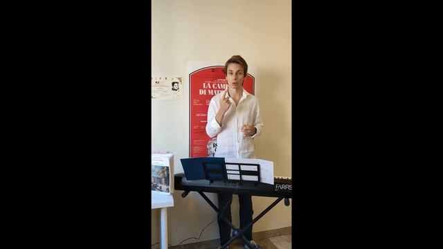 Заглубленный голос! Как достать? Учимся петь с нуля! Неделя-3 урок-1 #shorts смотреть онлайн