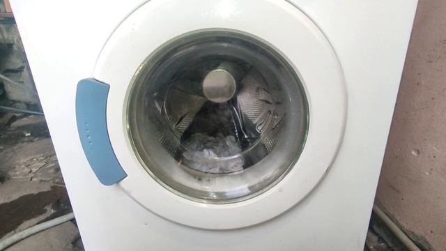 Small laundry (BEKO WashingMachine) смотреть онлайн
