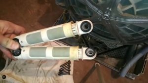 Убитые амортизаторы на ZANUSSI Aquacycle ?