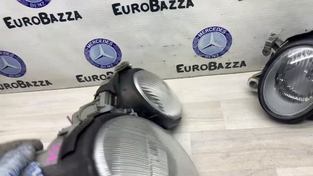 Фары Mercedes W208