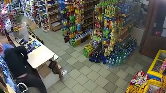 Они Забыли Что Их Снимают! Записи с Камер Наблюдения смотреть онлайн