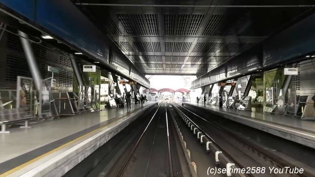 London. Riding the DLR train from Lewisham to Bank via Canary Wharf смотреть онлайн