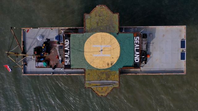 The smallest country in the world. смотреть онлайн