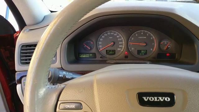 Volvo S80 -1998 Cold Start -32 Celcius (-26F)