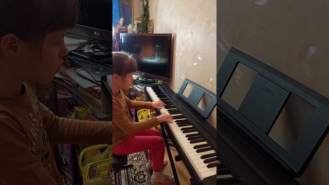 Полька. М. Глинка. исп. Смирнова Александра. 9 лет смотреть онлайн