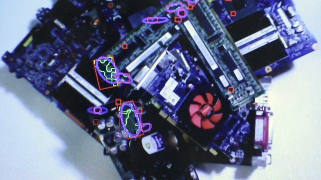 The fortune contained in your mobile phone смотреть онлайн