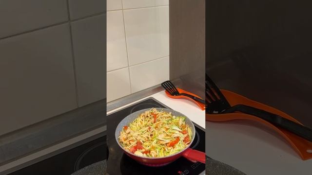 Паста из кабачков с курицей! Вкусно и быстро #marinasama  #отдых #eating #еда #кулинария #cooking