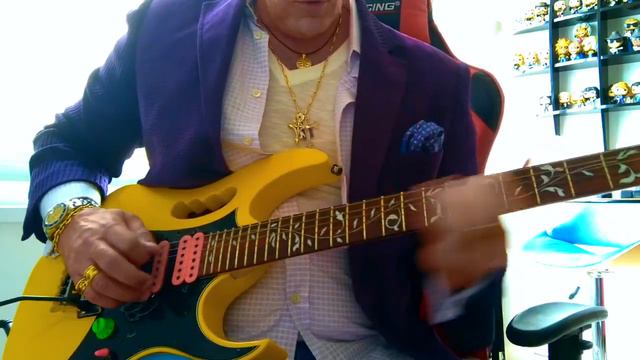 Ibanez Jem Jr. Yellow смотреть онлайн