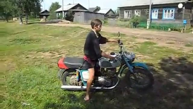 Дурак и мотоцикл смотреть онлайн
