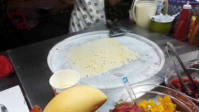 Тайское мороженое как готовят/ Жареное мороженое/ Тайланд Пхукет Патонг смотреть онлайн