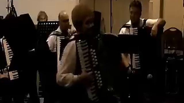 Accordion Solo- AmyJo Sawyer plays There Will Never Be Another You смотреть онлайн
