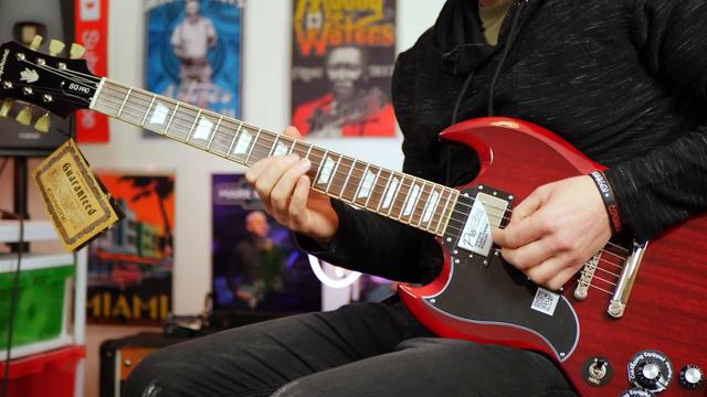 Epiphone SG G-400 Pro Electric Guitar Review смотреть онлайн