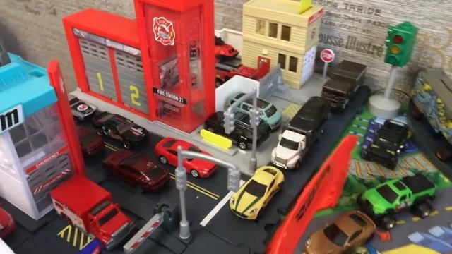 Hot Wheels и Matchbox.Город машин.Мост между двумя городами смотреть онлайн