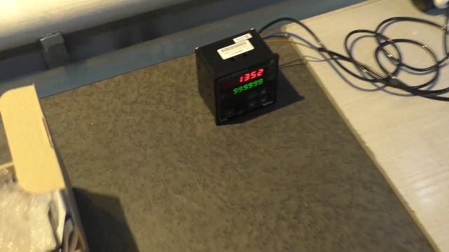 Бесконтактный оптический датчик тип R смотреть онлайн