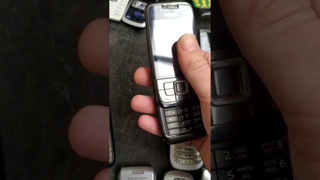 за какую цену можно продать старые битые телефоны смотреть онлайн