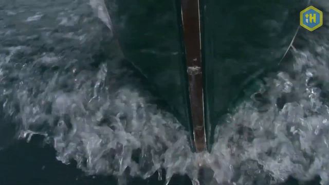 Would you cannibalize someone to survive on a stranded island? смотреть онлайн