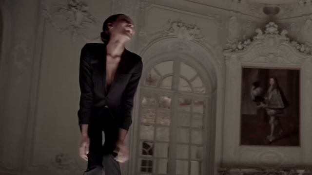 Yves Saint Laurent Touche Eclat With Cara Delevingne And Jourdan Dunn