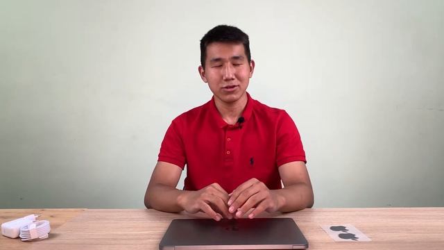 Начни обучение с новым MacBook на M1 | GeekTech смотреть онлайн