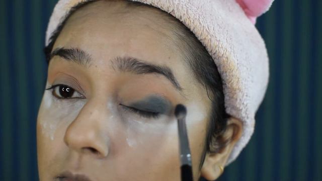 Teej makeup tutorial with saree | Rose gold and green eye makeup for Teej смотреть онлайн