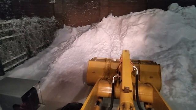С трудом завёл двигатель в -34° Lonking LG833N 09/01/2023 смотреть онлайн
