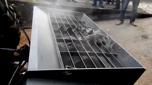 Ковш бетоносмесительный для МТЗ смотреть онлайн