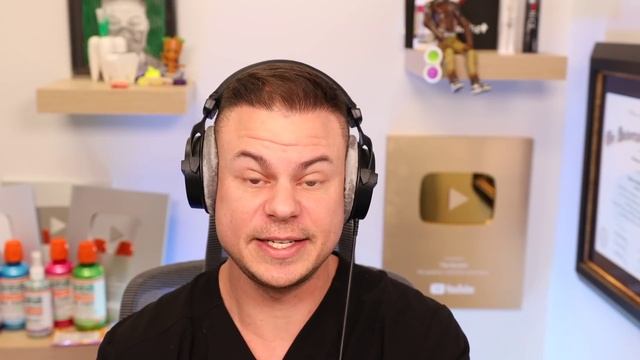 Dentist Reacts to Luke Davidson's MIRACLE Teeth Whitening Secrets?! смотреть онлайн