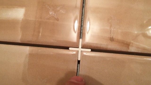 Крестики для плитки, какие покупать ? какие использовать ? Советы от мастера смотреть онлайн