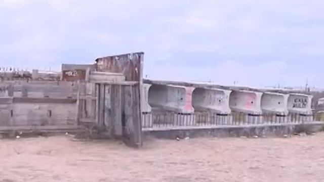 Лукьяновский виадук снова начали строить в Вологде смотреть онлайн