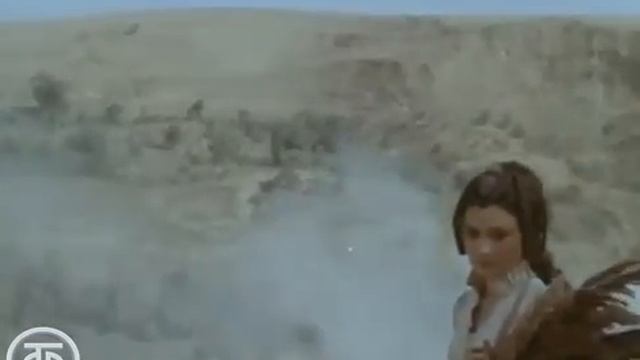 Песня _Разве это не чудо_ из телефильма _Приключения Маленького Мука_ 1983.