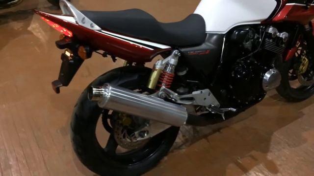 Honda CB400SFV Boldor смотреть онлайн