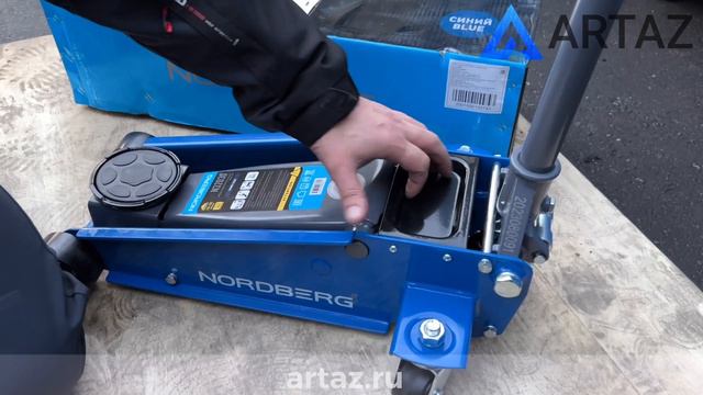 Подкатной гидравлический домкрат до 3 тонн, 120-450мм Nordberg N32030 смотреть онлайн