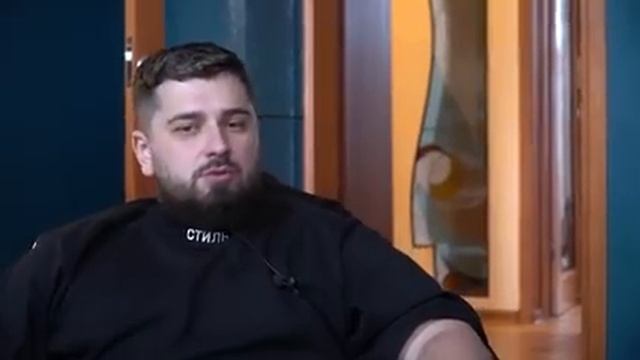 Сколько Стоит Хата? БОЛЬШОЕ интервью и Хата Hard Play в городе Клин! Алексей Баранов и его квартира смотреть онлайн