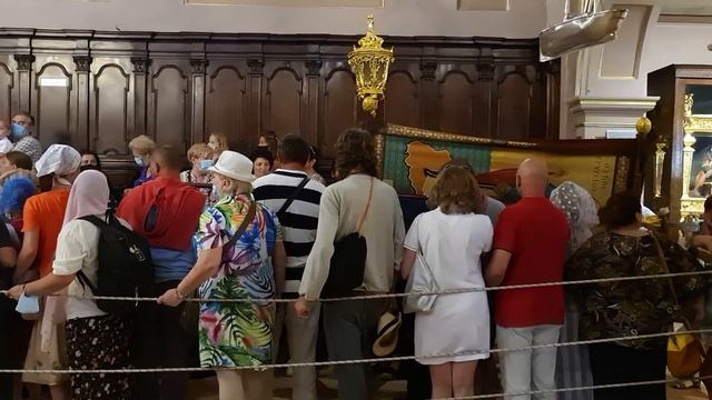 Литургия Преждеосвященных Даров у мощей святителя Спиридона чудотворца на Корфу. смотреть онлайн