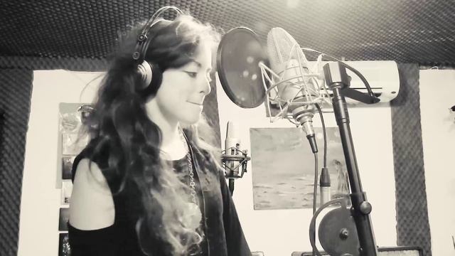 Giorgia Gueglio La Camisa Negra (Juanes cover) смотреть онлайн