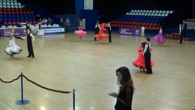 D класс Юниоры 1 финал стандарт смотреть онлайн