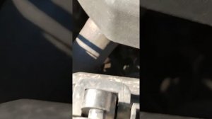 Nissan pathfinder 174 л.с. замена шкива коленвала,сальника , приводных ремней ,